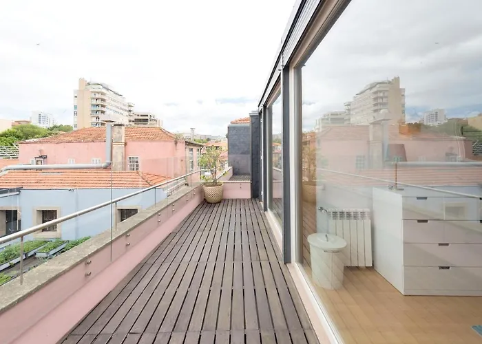 Between River And Sea Porto Apartment