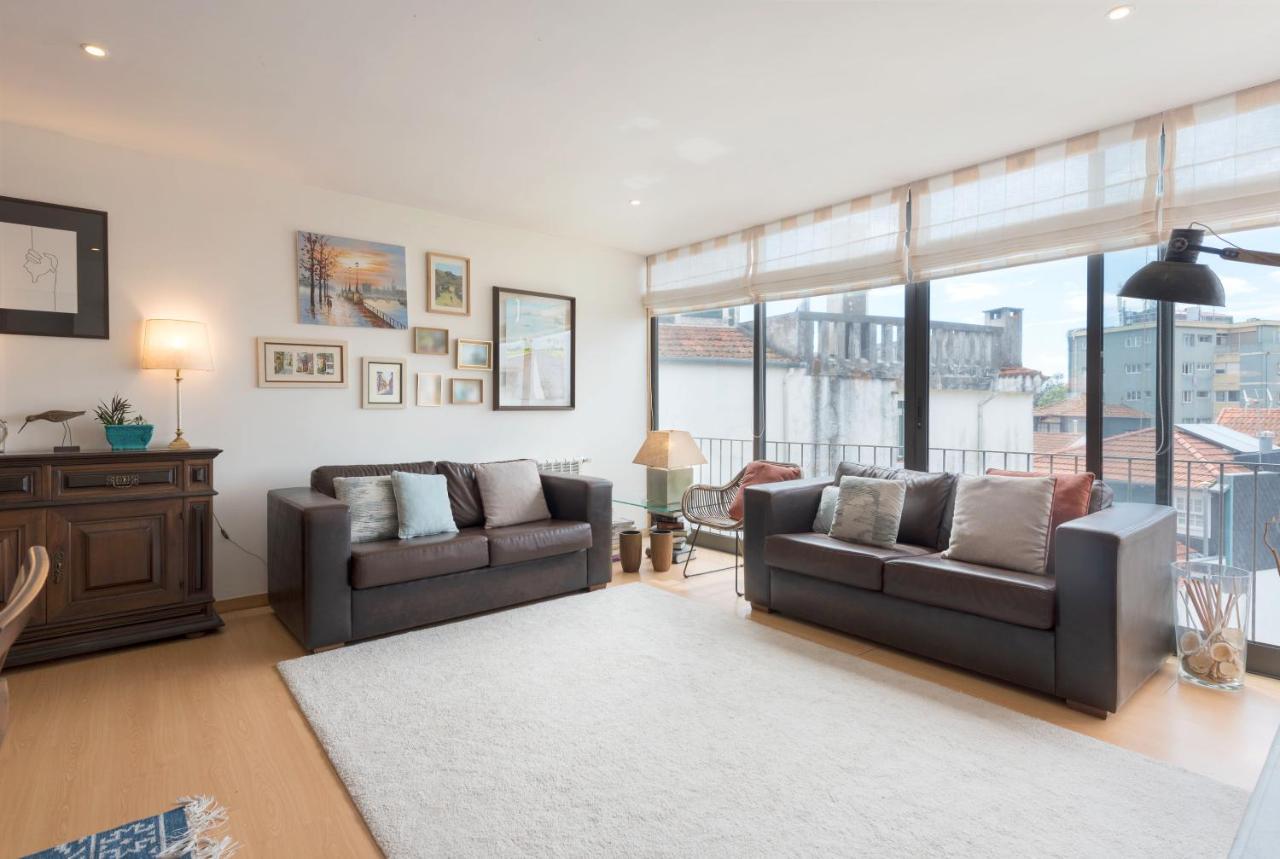 Apartment Between River And Sea