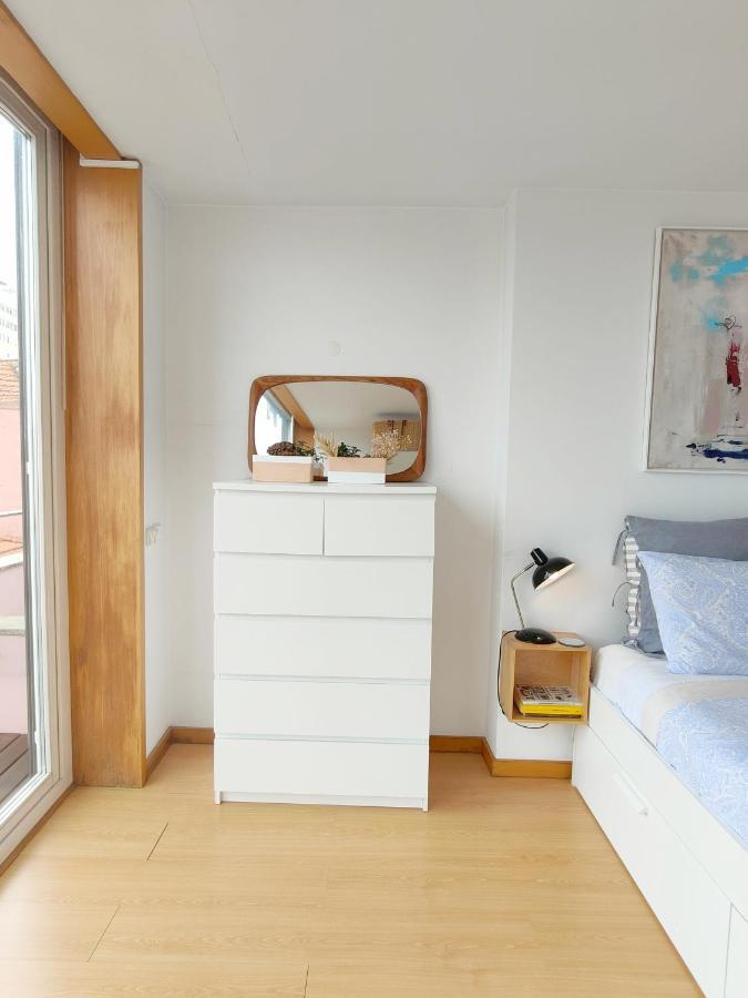 Between River And Sea Apartment *